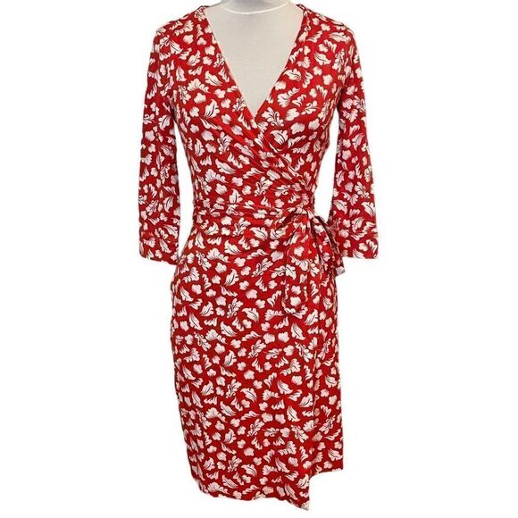 Diane von Furstenberg DVF Red Wrap Dress Floral 2 XS extra small classic work